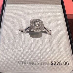 1/4 TCW Diamond Cluster Ring